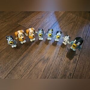 Lot of 8 Disney/moose Bluey and Friends Family Figures Character Toys Used. 